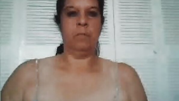 ज्या मुलीला स्वार होणे आणि कोंबडा ओढणे आवडते तिच्या आयुष्याचा एक काळ असतो