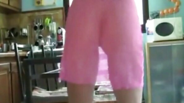 काही प्रथम श्रेणीच्या पोर्नो स्त्रियांसोबत आश्चर्यकारक लेस्बियन सेक्स